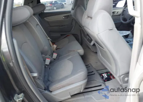 2015 Chevrolet Traverse Ls z USA, uszkodzony, nr VIN 1GNKVFED6FJ124907